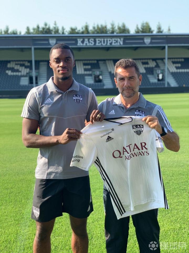 比利时甲级联赛球队欧本官方宣布,他们签下了斯托克城前锋恩戈伊.