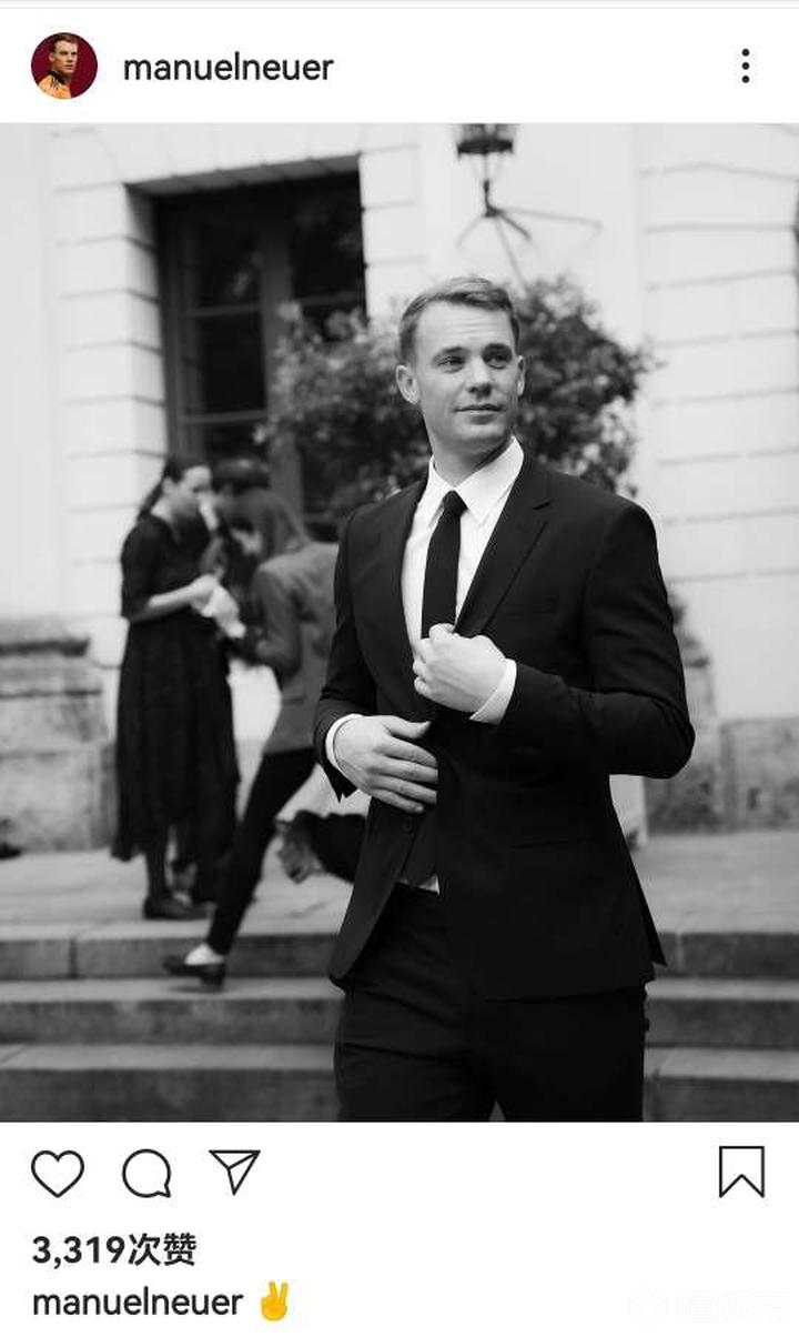 球星动态 i 诺伊尔更新ins,拜仁球迷觉得是球.